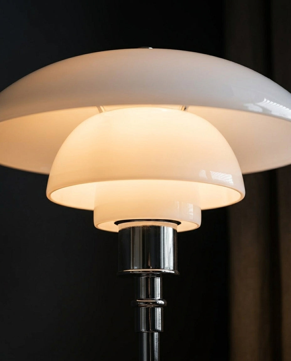 LED-pöytälamppu – Skandinaavinen design | Rauta & lasi