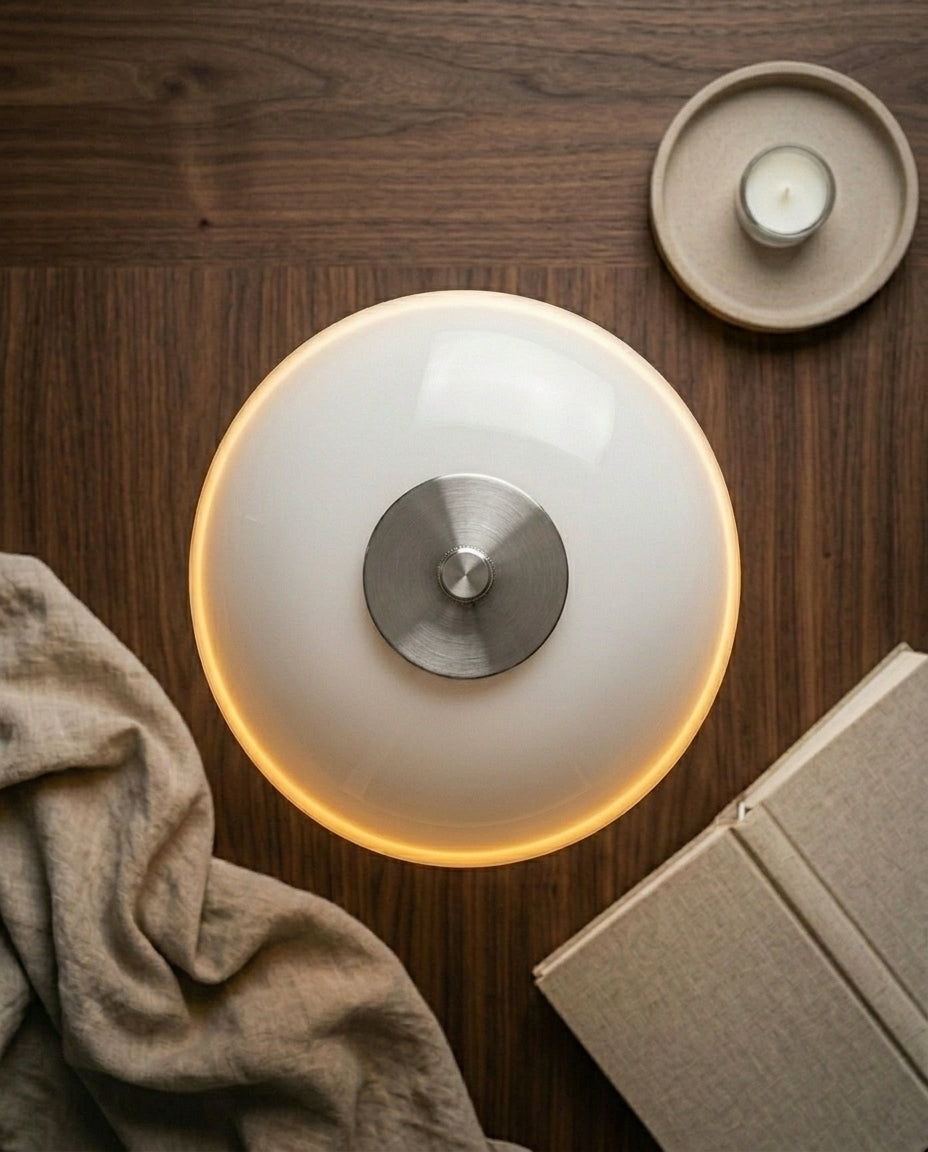 LED-pöytälamppu – Skandinaavinen design | Rauta & lasi