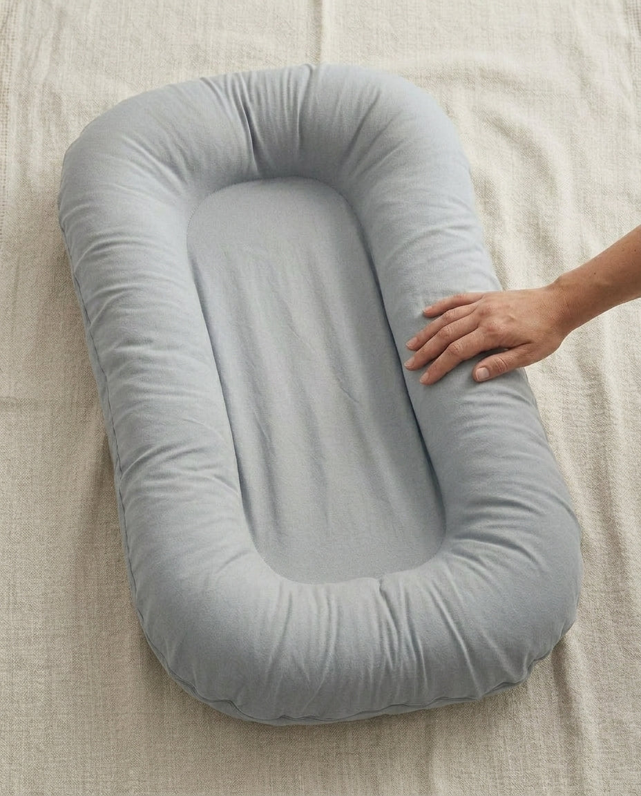 Vauvan pesä – ergonominen vastasyntyneelle