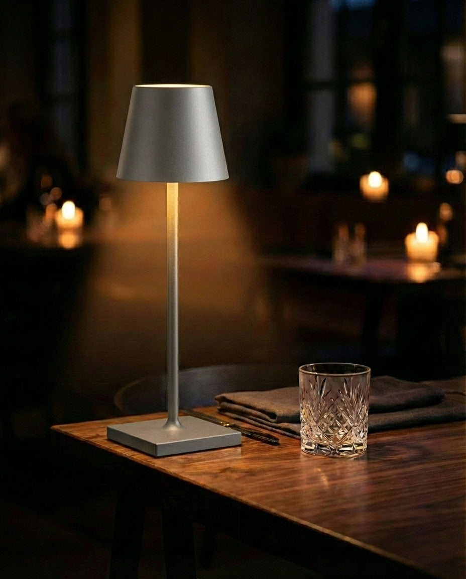 Langaton ladattava pöytävalaisin | LumiereAura