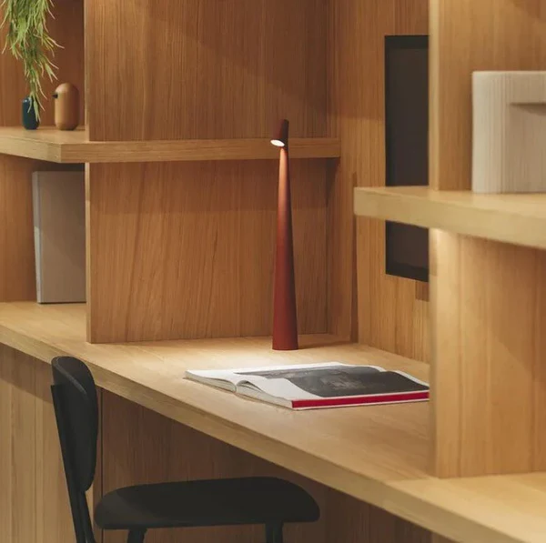 Langaton pohjoismainen LED-pöytälamppu – Kosketushimmennin, USB-ladattava, 35/45 cm